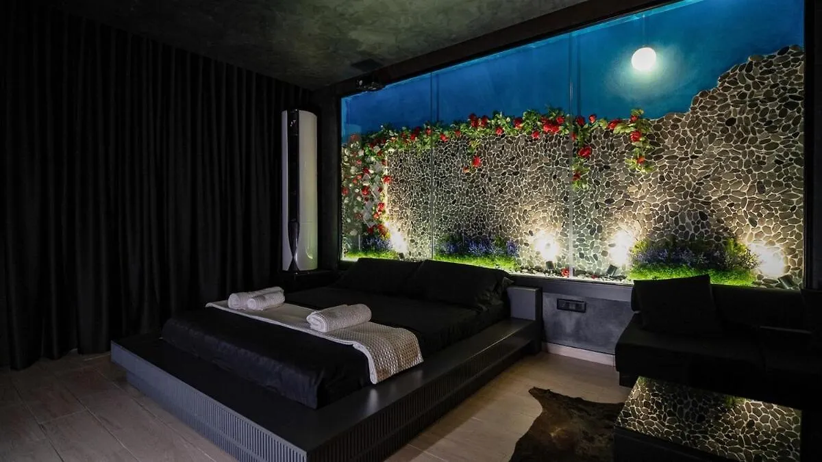 446 Black Suite Luxury Shkodër 0*,  Albania