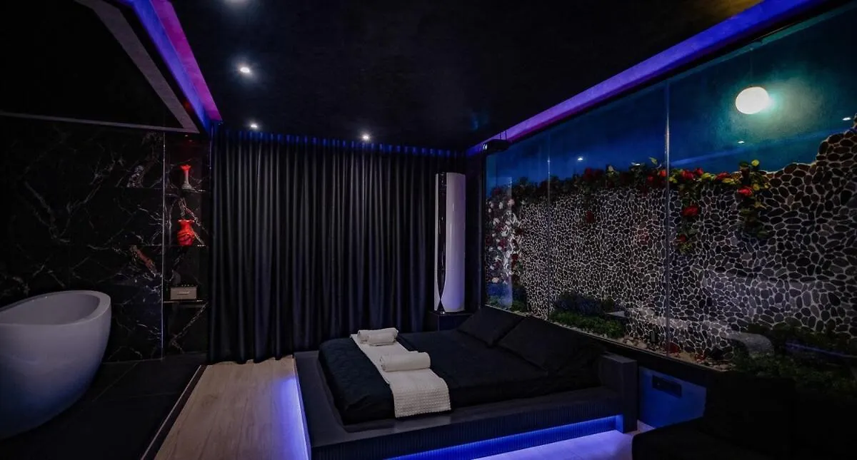 Apartamento 446 Black Suite Luxury Shkodër